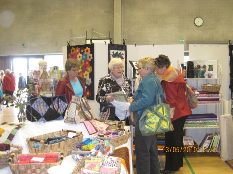 gal/Quiltefestival i Middelfart 2010/Butikker/QF 10-2 - Lis 183.JPG